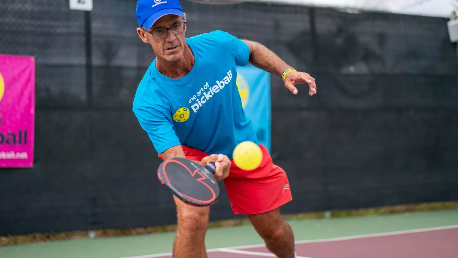 The Best Ways to Return a Serve in Pickleball