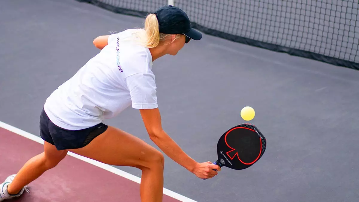 Steps to Hitting a Dink Shot in Pickleball